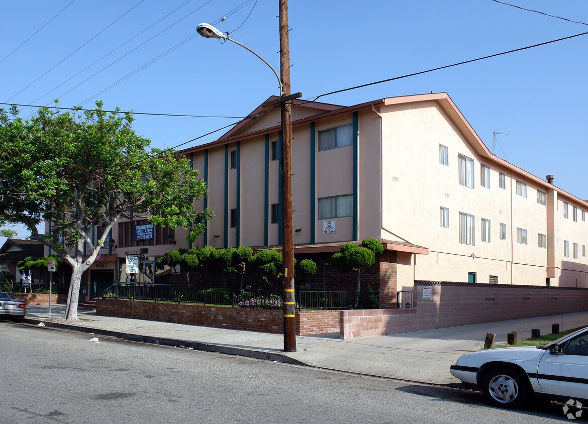 Crestbrook Apartaments - 4037c