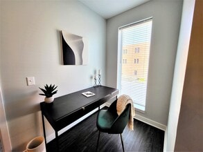 Building Photo - Wesmont