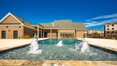 Building Photo - Austin Woods Building Photo - Austin Woods