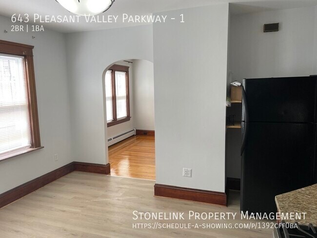 Foto del edificio - 643 Pleasant Valley Parkway