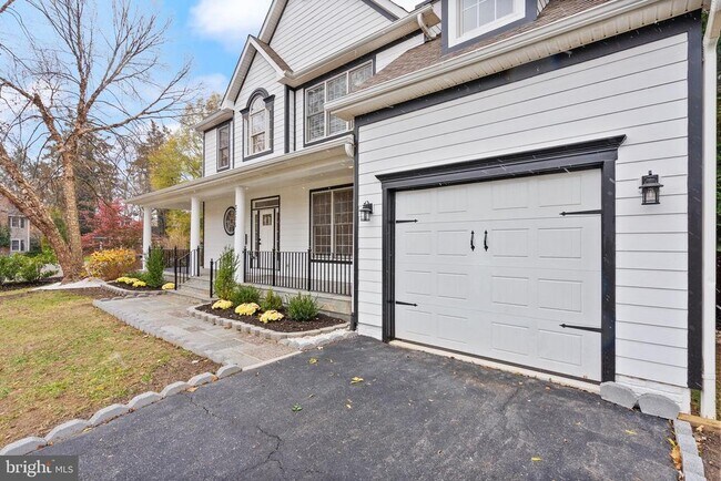 Foto del edificio - 3336 Jones Bridge Ct