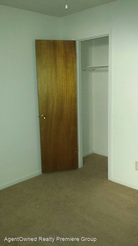Building Photo - 2 br, 2 bath House - 152  B Dorchester Manor