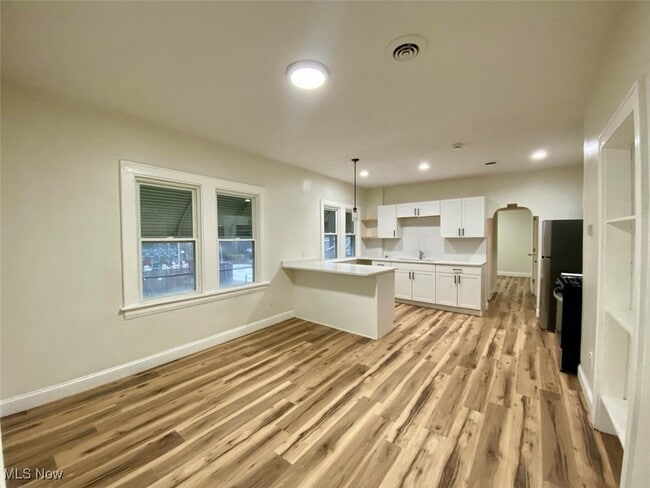 Foto del edificio - 884 Copley Rd