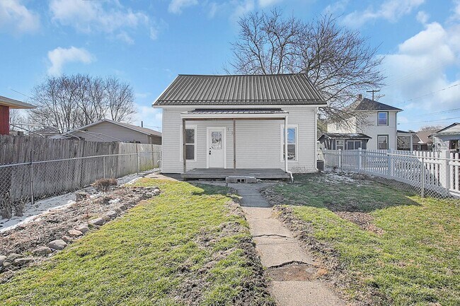 Foto del edificio - 131 S 2nd St