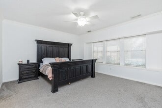 Building Photo - 15826 Jamie Lee Dr