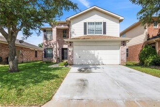 Building Photo - 5815 Clerkenwell Dr