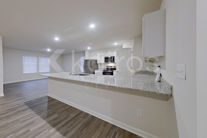 Building Photo - 288 Laurel Springs Dr