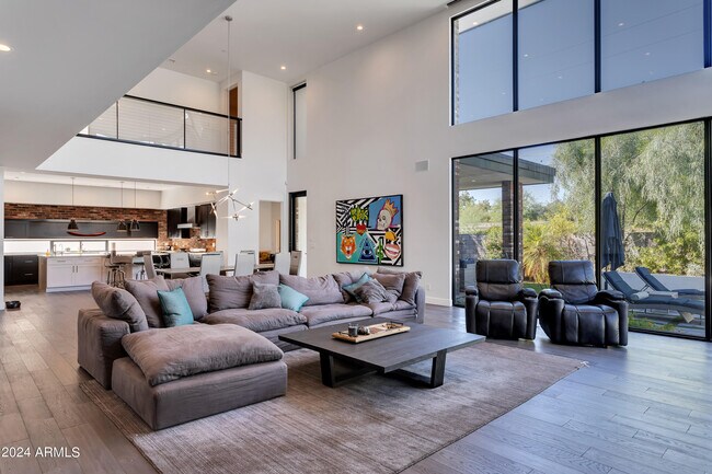 Foto del edificio - 4525 N 36th Way