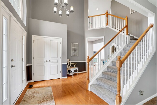 Building Photo - 18781 Chatham Way