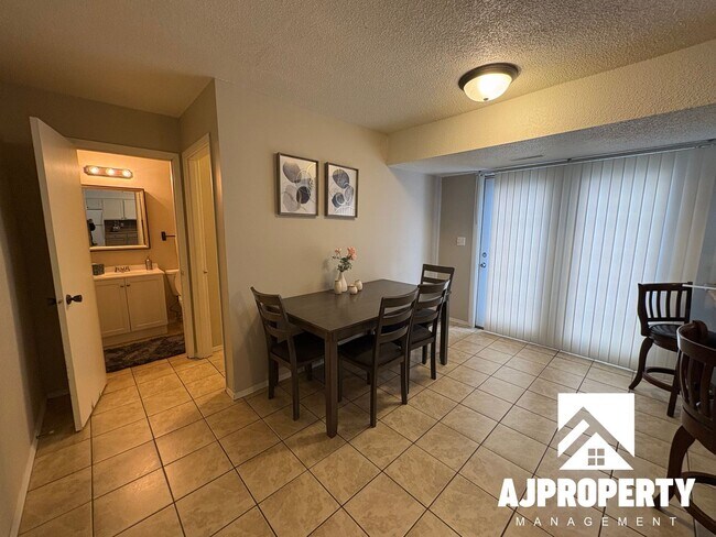 Foto del edificio - 4620 S Louise Ave