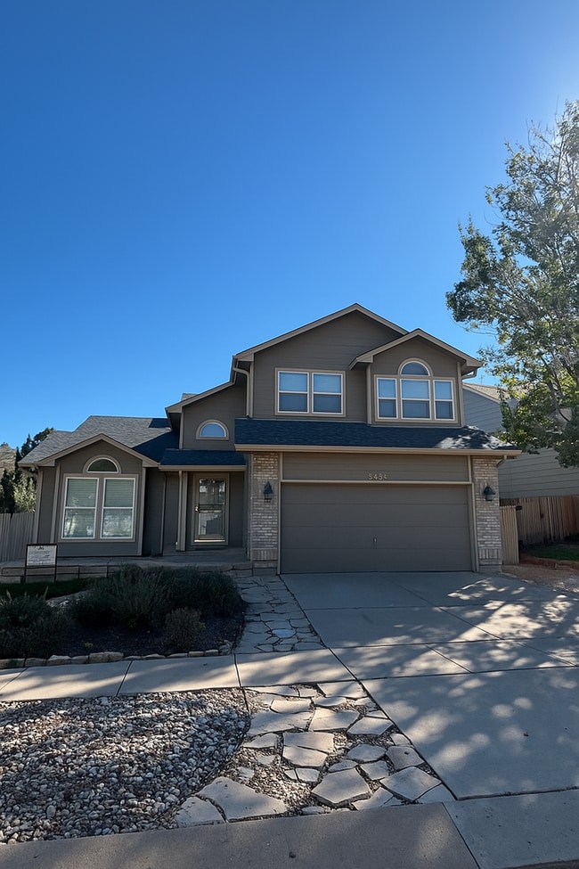 Building Photo - 5495 Sample Way