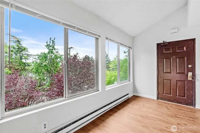 Building Photo - Cherry Street Apartments