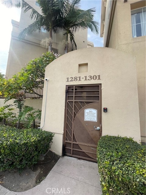 Building Photo - 1281 Cabrillo Ave