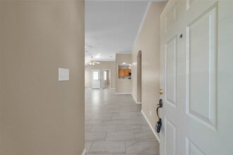 Building Photo - 710 Moonwalk St