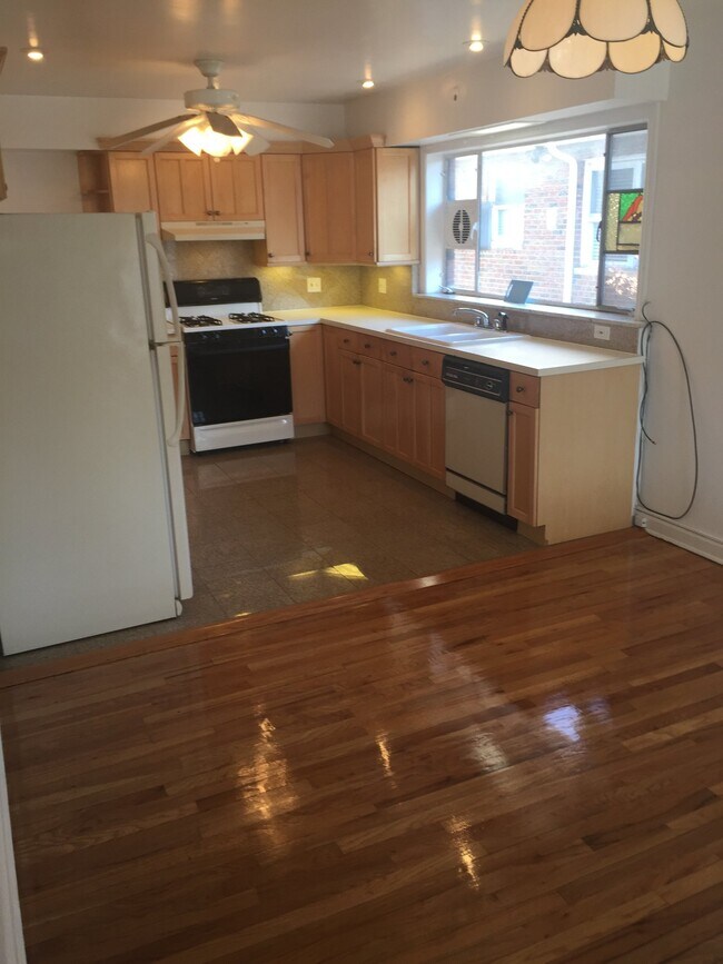 Foto del edificio - 205-276 76th St