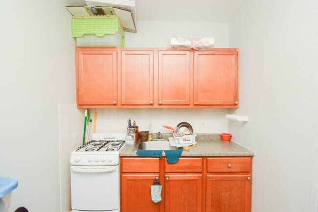 Foto del edificio - 1712 W Estes Ave