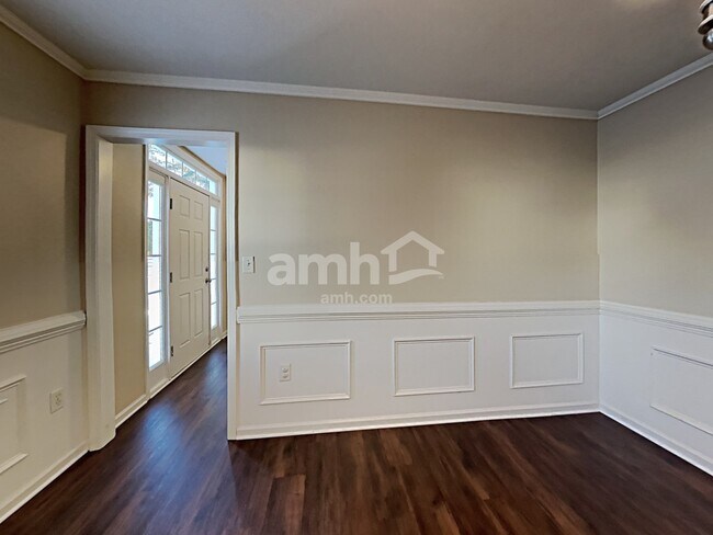 Foto del edificio - 13216 Brown Grier Road