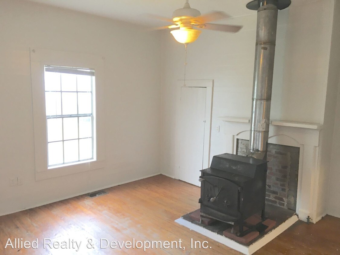 14280 Old Greensboro Rd, Tuscaloosa, AL 35405 House Rental in