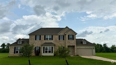 Building Photo - 18127 Cypress Hill Dr
