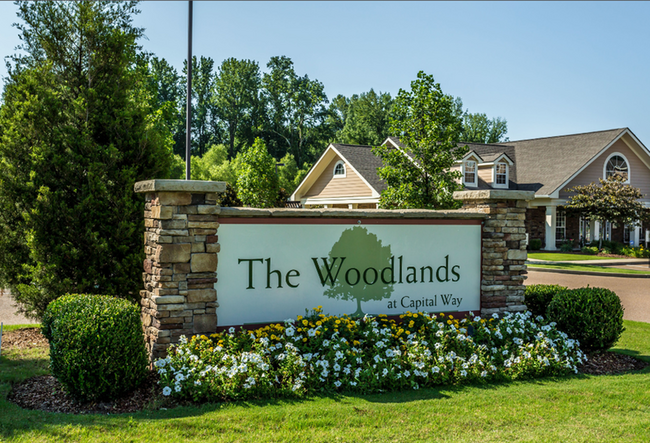 Bienvenido a The Woodlands at Capital Way. - Woodlands at Capital Way