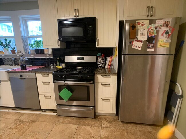 Foto del edificio - 120 Nonantum St