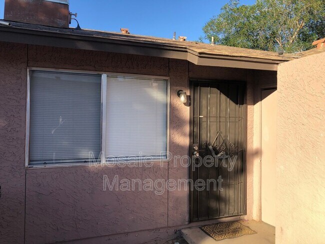 Photo - 641 S Morris Apartment