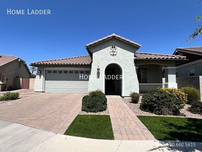 Photo - 2039 S Osborn Ln House