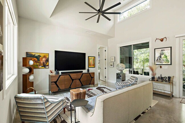 Foto del edificio - 3608 Pennsylvania Ave