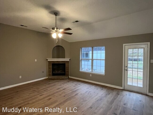 Building Photo - 3 br, 2 bath House - 5595 Blocker Street