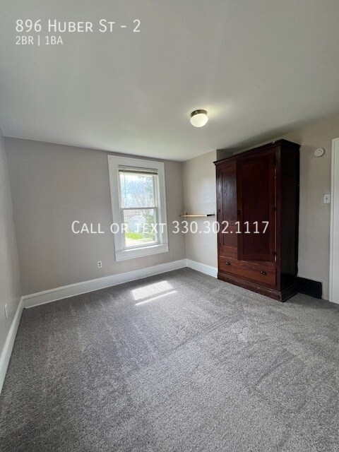 Building Photo - Two bedroom upper level apartment for rent...