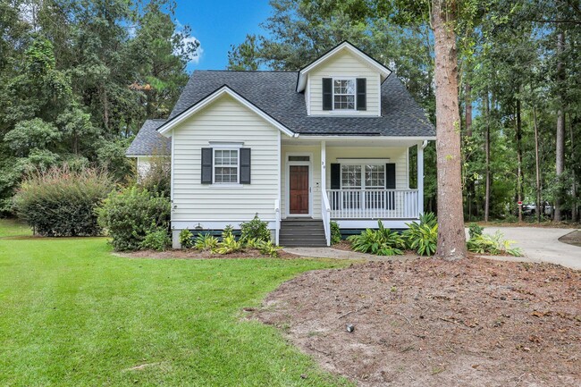 Building Photo - Cottage in Richmond Hill City Limits