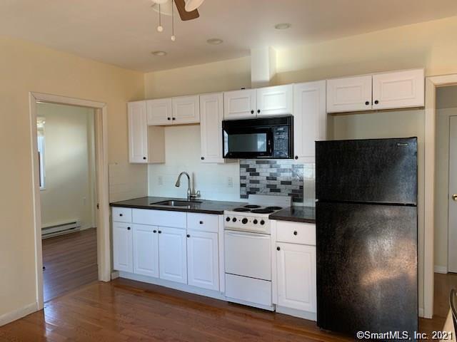 Primary Photo - 23 Seaview Ave