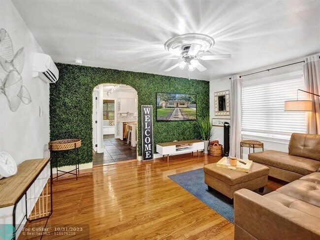 Foto del edificio - 1516 SW 25th St