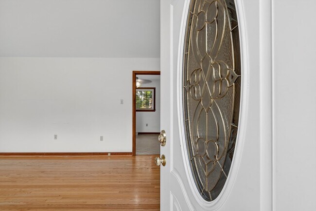 Foto del edificio - 316 Morningside Dr SW