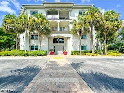 Foto del edificio - 1100 Pine Ridge Rd