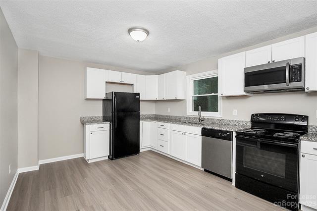 Foto del edificio - 311 N Long St