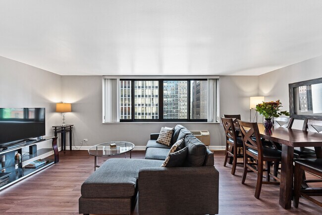 Foto del edificio - 1221 N Dearborn St