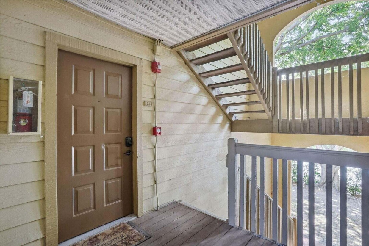 Foto principal - 2315 N Congress Ave