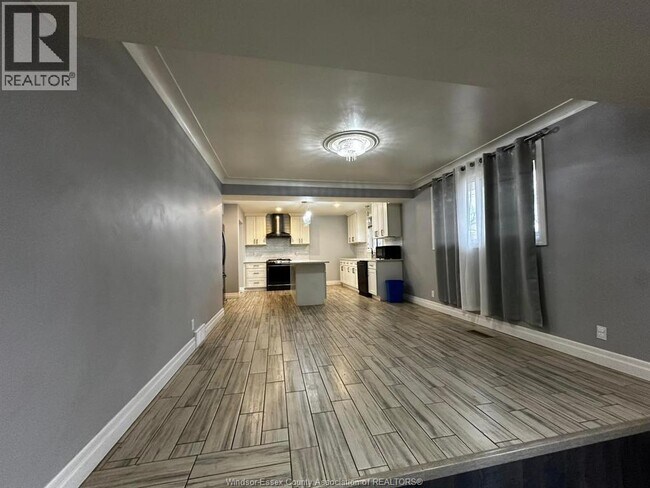 Photo du bâtiment - 1770 Partington Ave