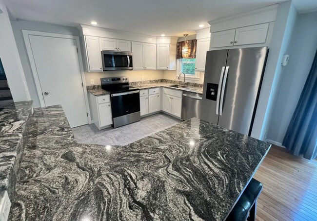 Foto del edificio - 257 Ellendale Cir