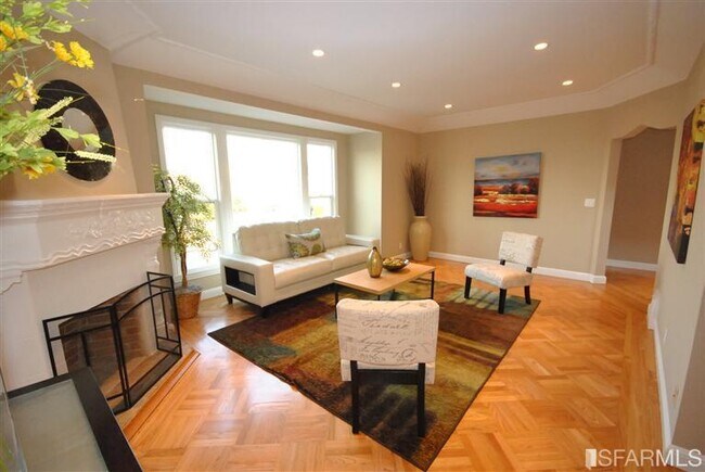 Foto del edificio - 1643 Moraga St