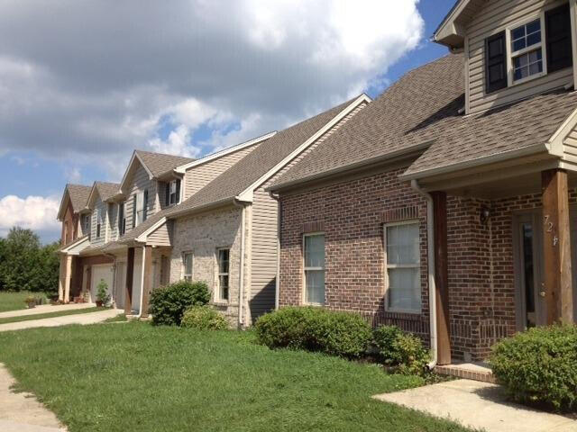 Building Photo - 732 Statesman Way