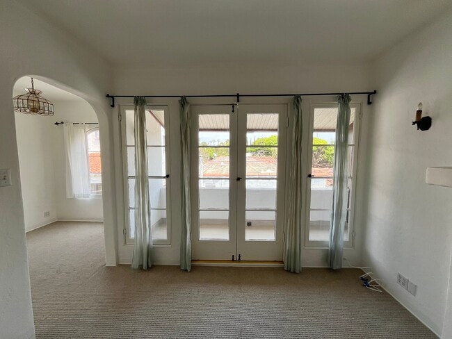 Balcony door and windows - 1617 California Ave