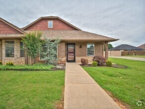 Building Photo - 8921 SW 55th St