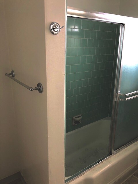 Foto del edificio - 8520 Sherwood Dr