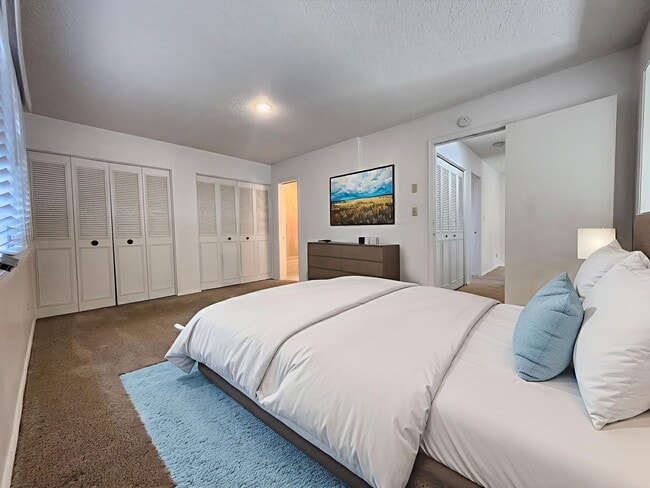 Building Photo - 1140 Magic Lamp Way