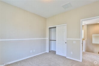 Building Photo - 2687 Bothwell Pl