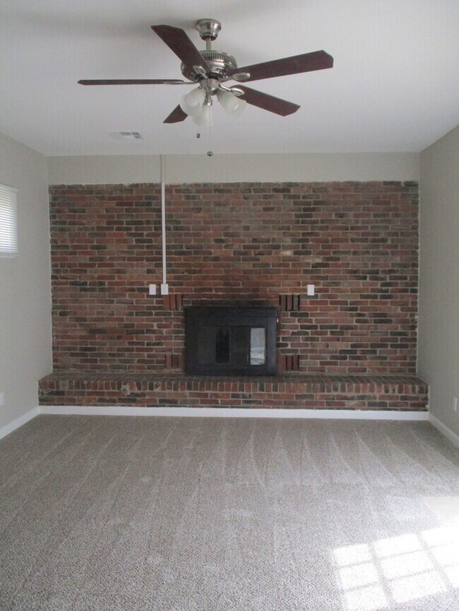 Foto del edificio - 4616 NW 16th St