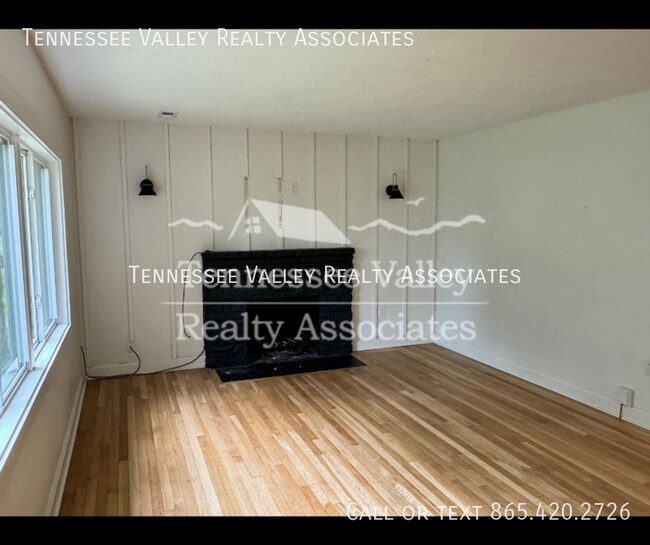 Foto del edificio - 3919 Beverly Pl
