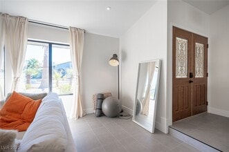 Building Photo - 6146 Peppermill Dr